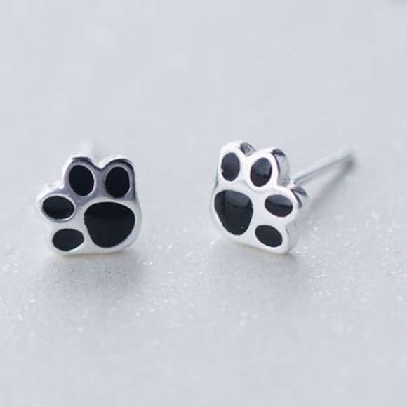 ❤️Insta dog love small sterling silver earrings - Picture 2 of 6
